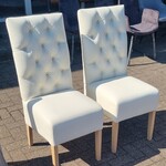 2x Eetkamerstoel, Zazuhome, “Capiton Sixty”, Wit